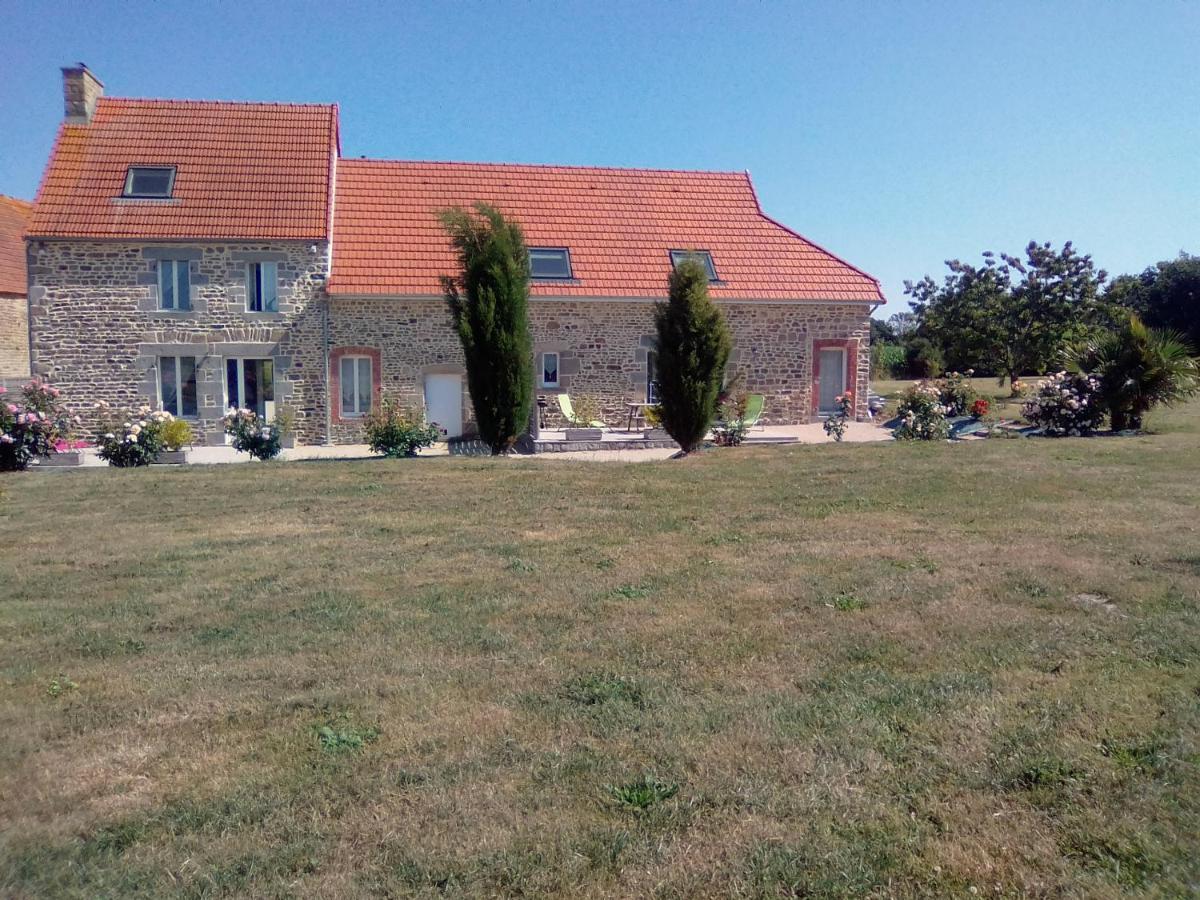 La Ferme D' Emerentine Bacilly Bagian luar foto