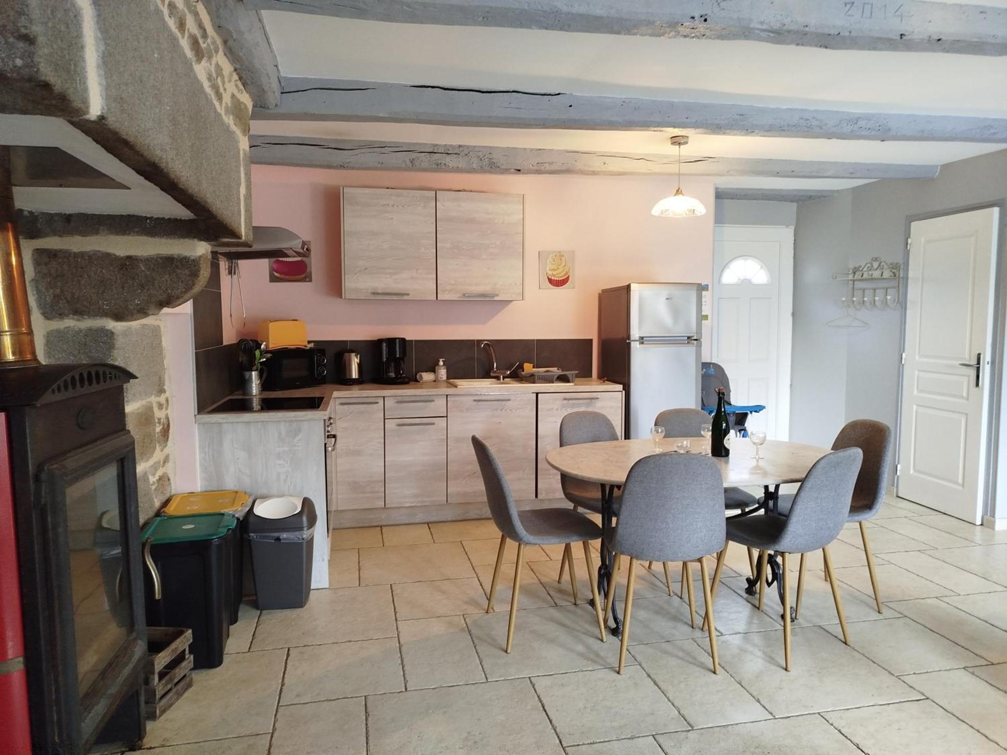 La Ferme D' Emerentine Bacilly Bagian luar foto