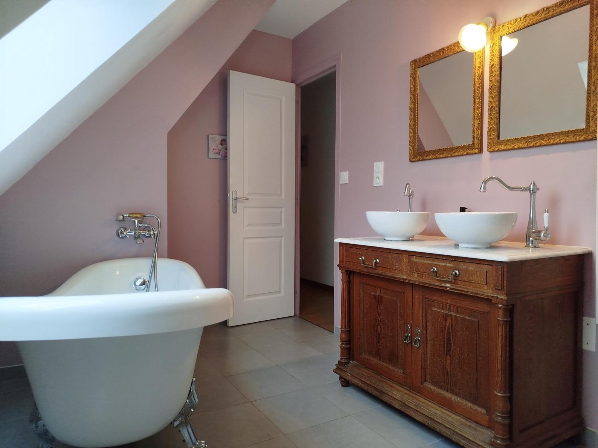 La Ferme D' Emerentine Bacilly Bagian luar foto