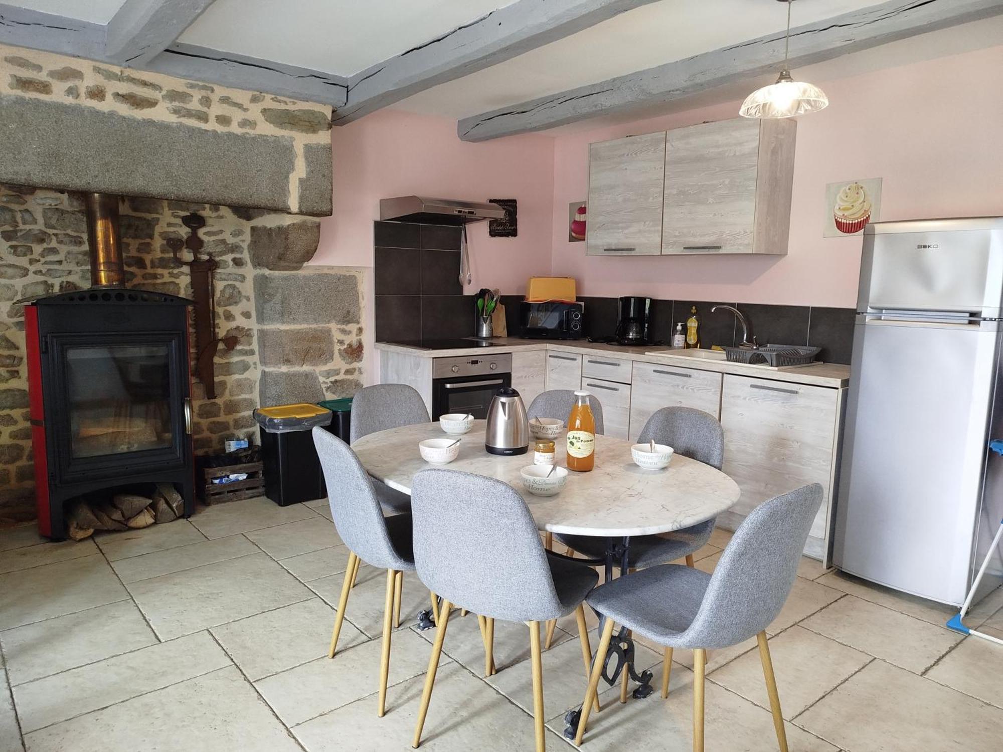 La Ferme D' Emerentine Bacilly Bagian luar foto