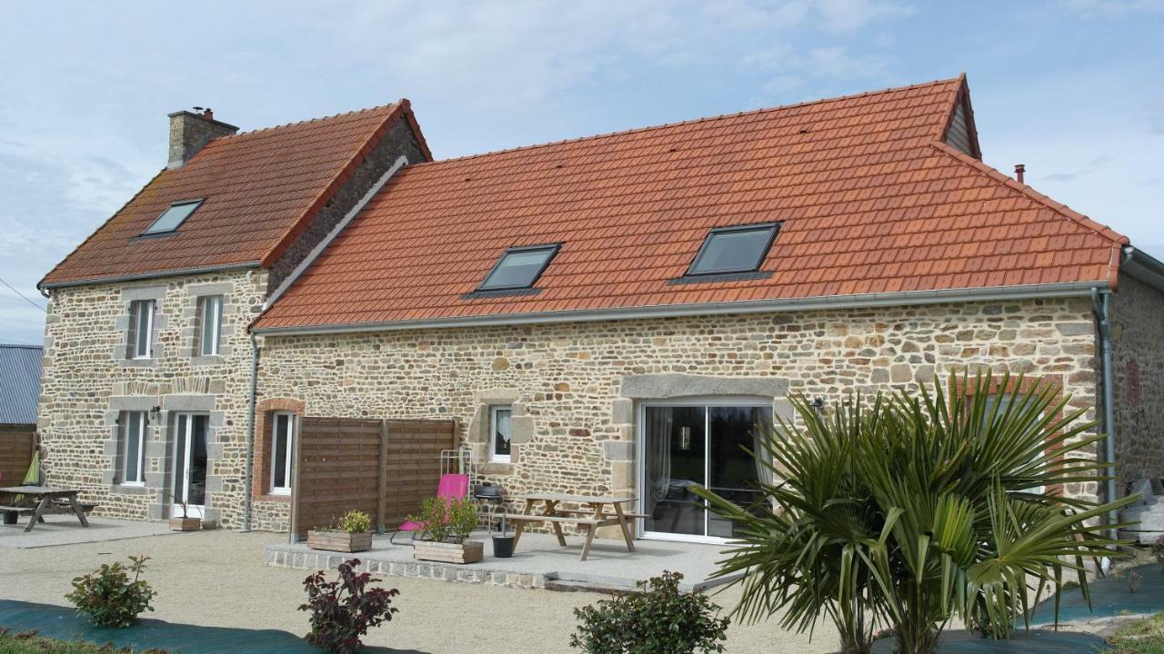 La Ferme D' Emerentine Bacilly Bagian luar foto