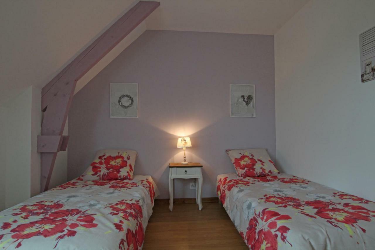 La Ferme D' Emerentine Bacilly Bagian luar foto